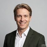 Stefan Bauer