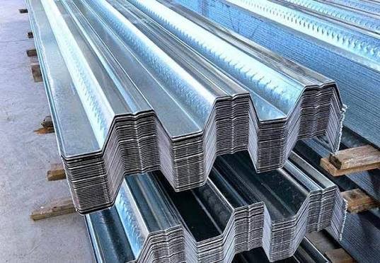 Steel decking industry trends showing composite floor deck production and market growth